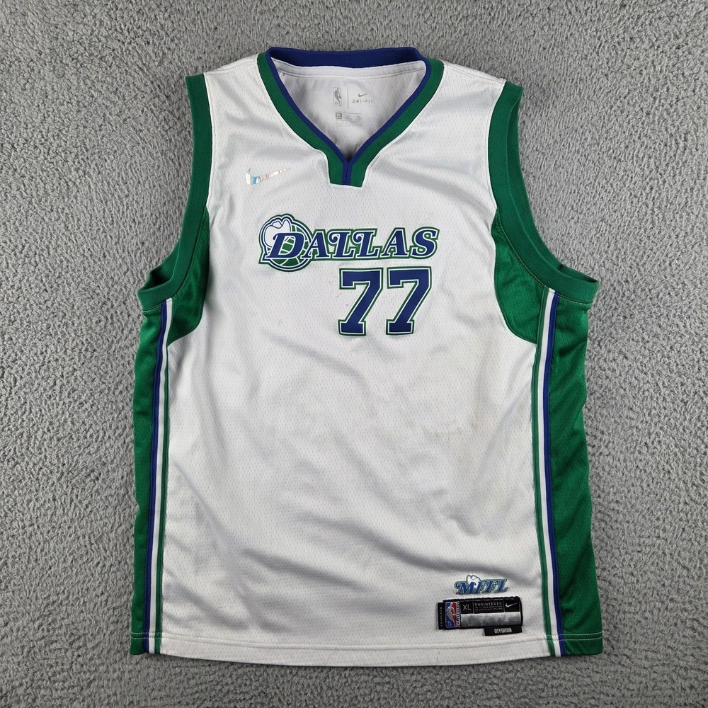 Luka Dončić #77 Dallas Mavericks Jersey Youth‎ XL Nike NBA City Edition Swingman